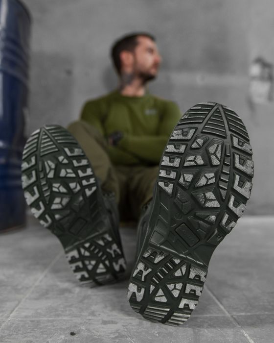 тактические ботинки берцы Лова LOWA haki gore tex берці Лова