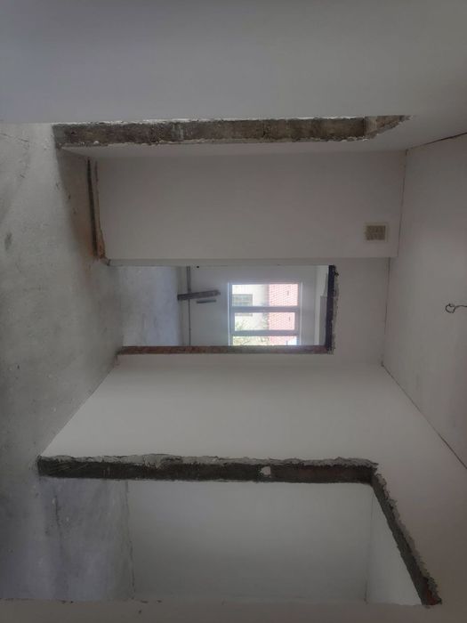 Продається будинок ( недобудований)