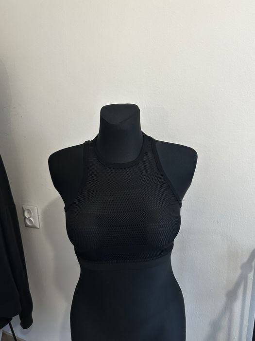 Crop top z siateczki Missguided S/M