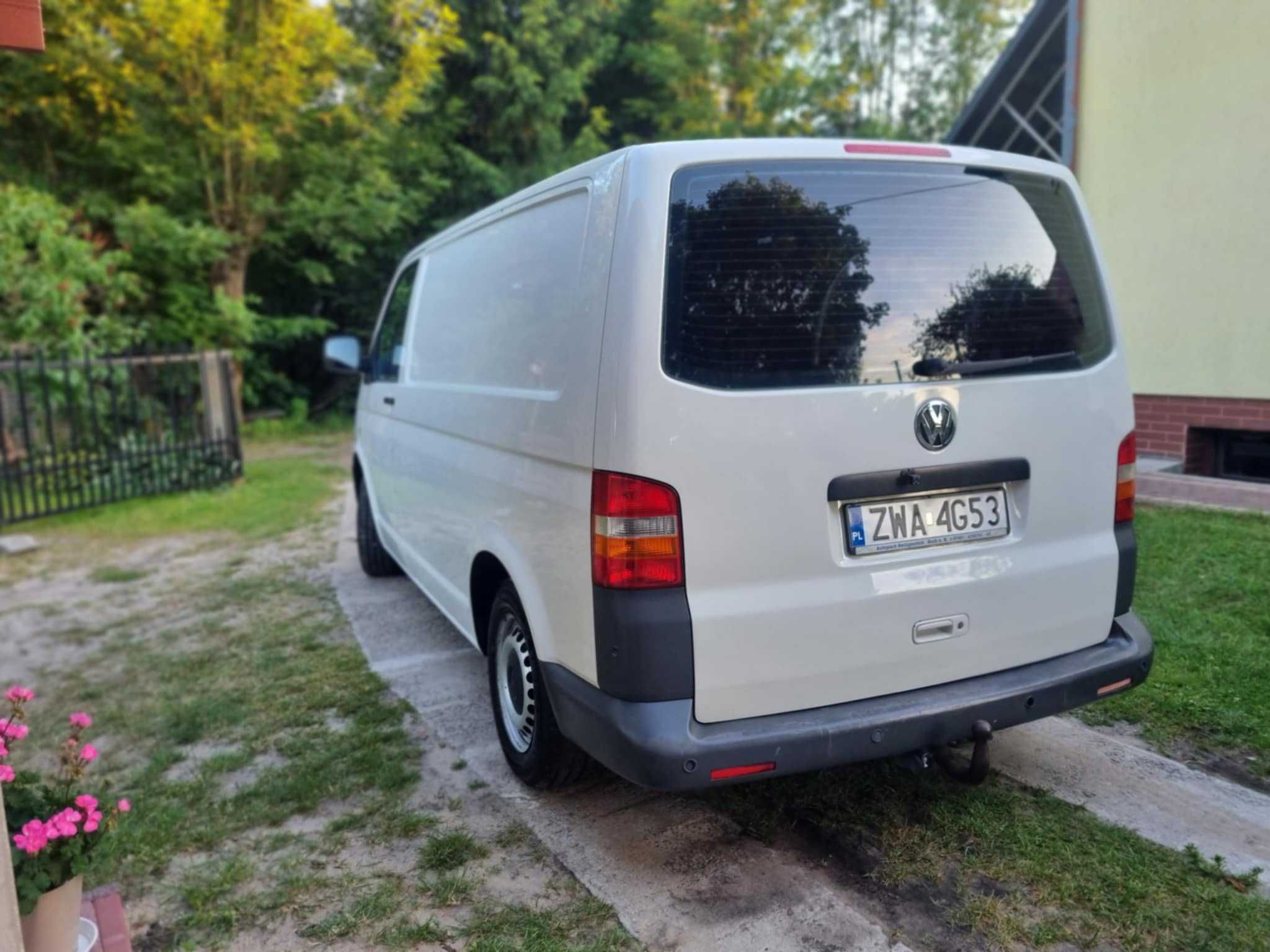 Volkswagen T5 2.5 TDI 130 KM (2009 rok)