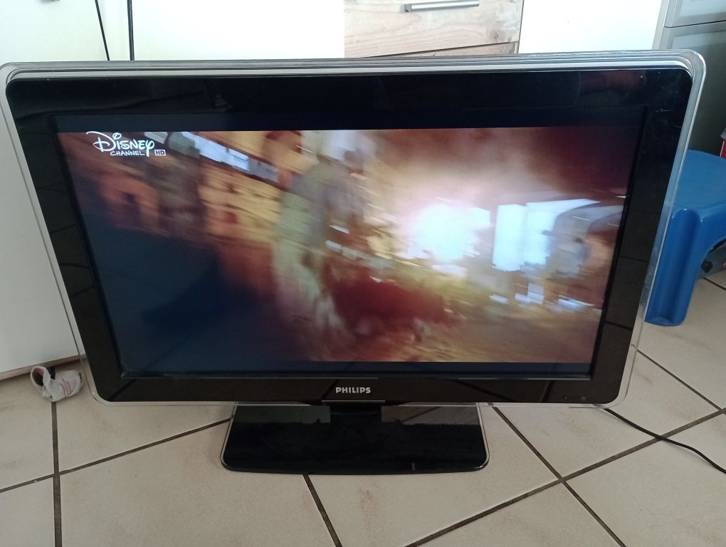 Sprzedam telewizor LCD Philips 32cale