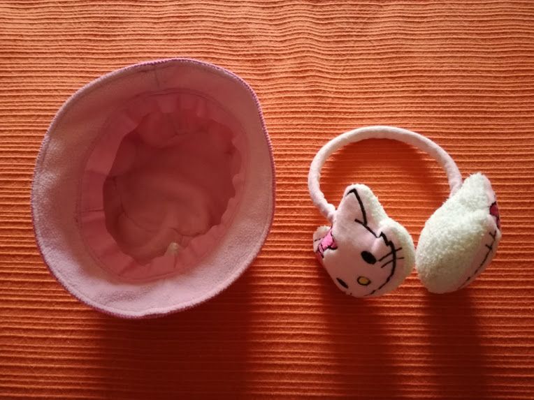 Chapéu e Tapa Orelhas Hello Kitty, 3 Anos