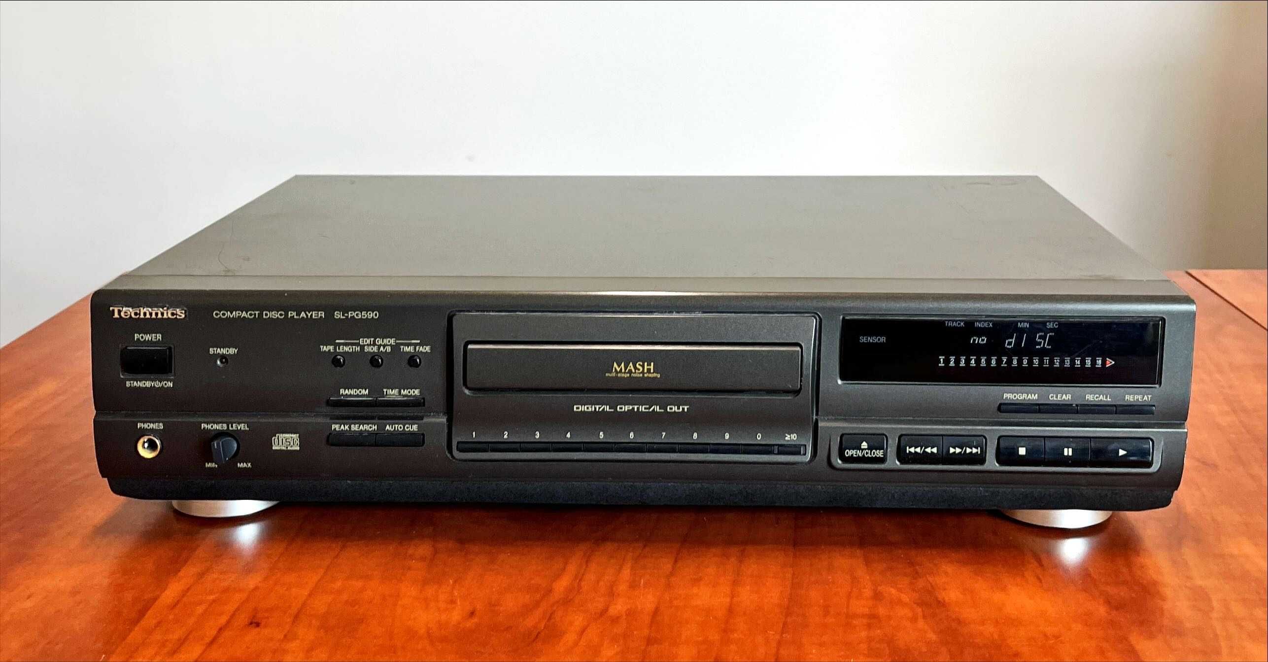 Technics Compact Disc SL-PG590