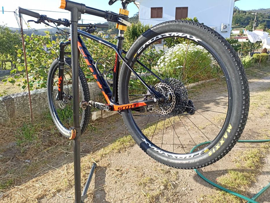Scott scale 925 M