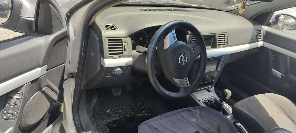 Opel Vectra gts 2.2 dti