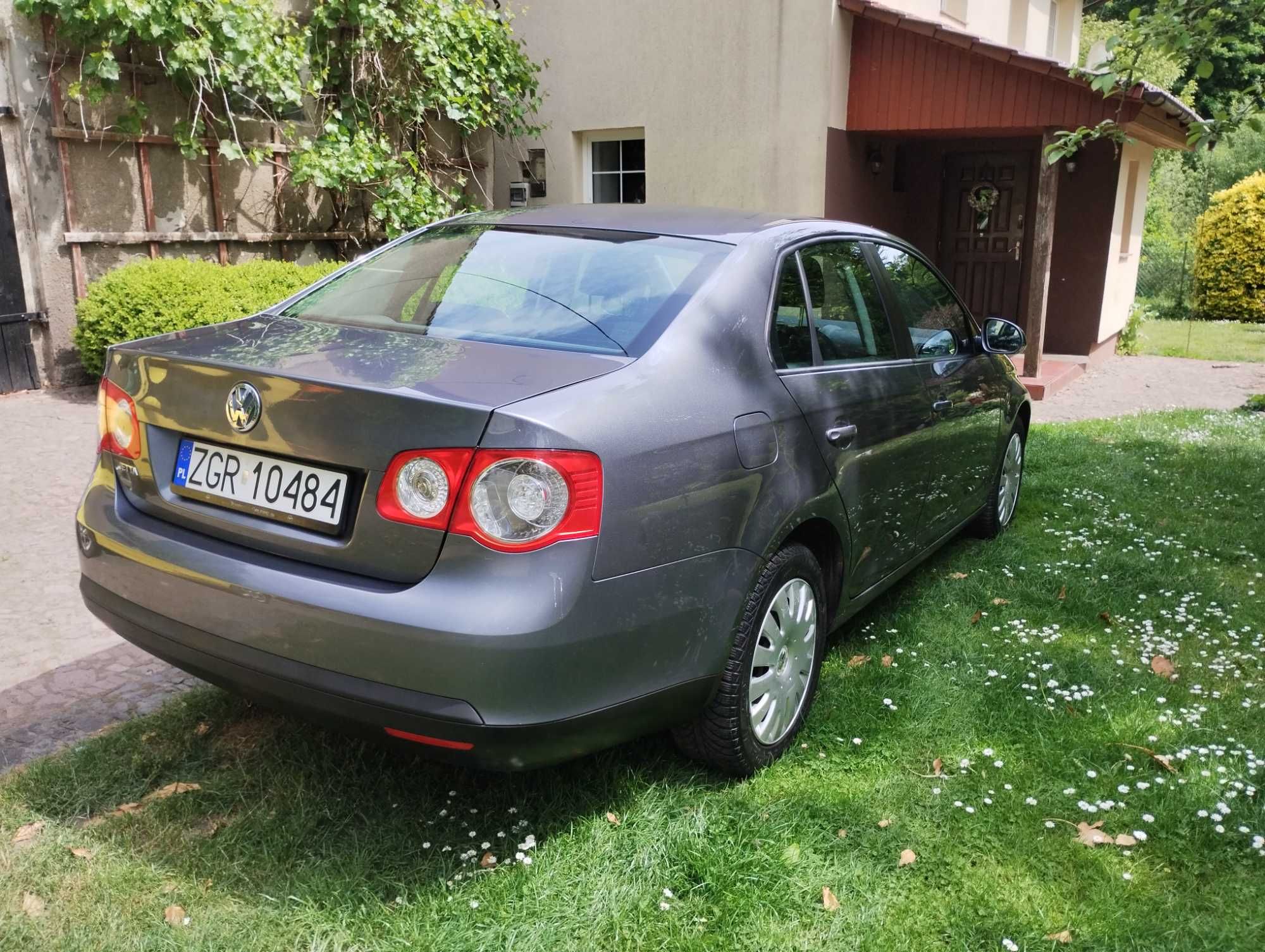 Volkswagen Jetta 1.6 MPI