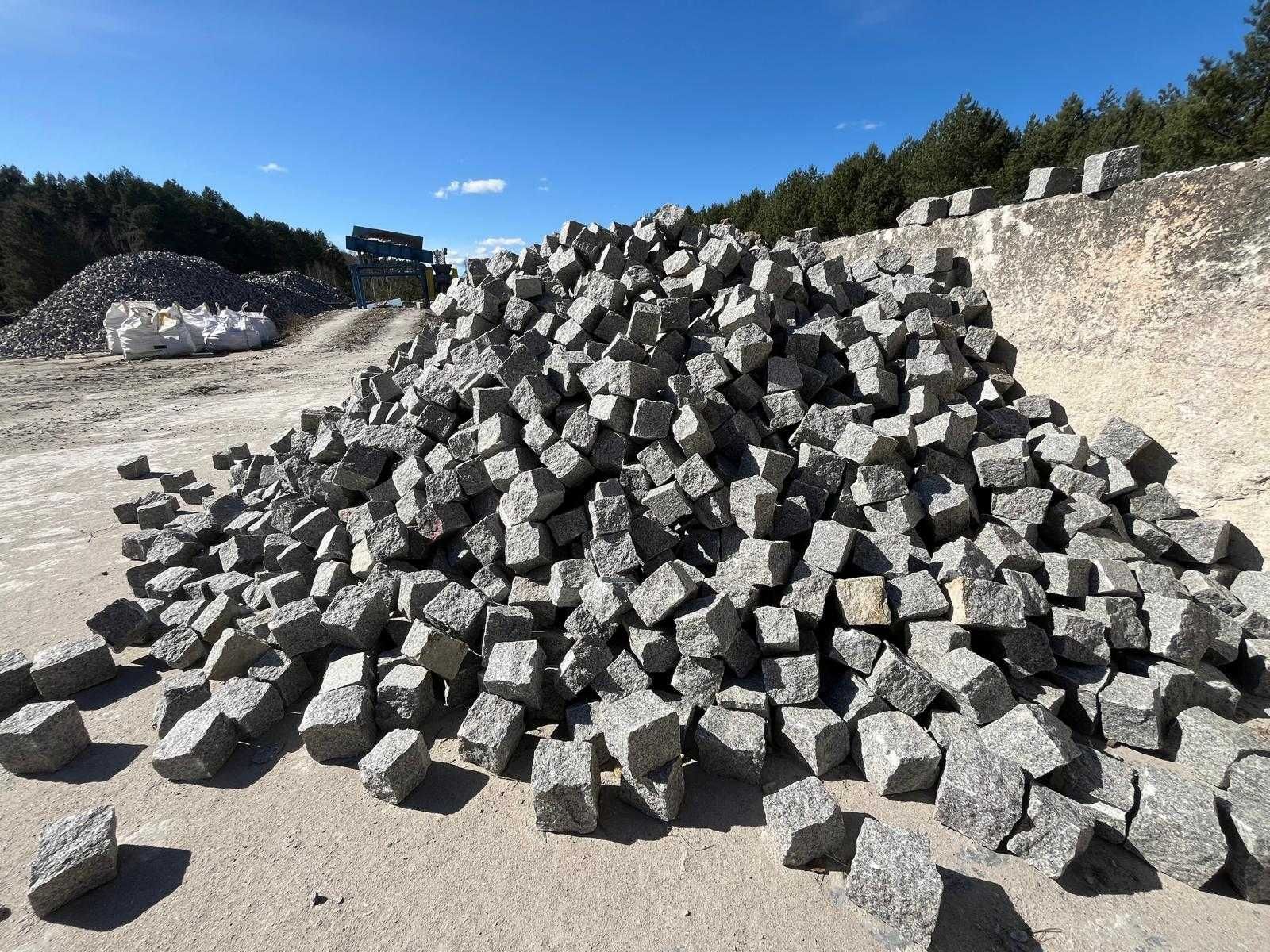 Kostka granitowa 8/11 cm Bohus siwy surowo łupana granit szwedzki bruk