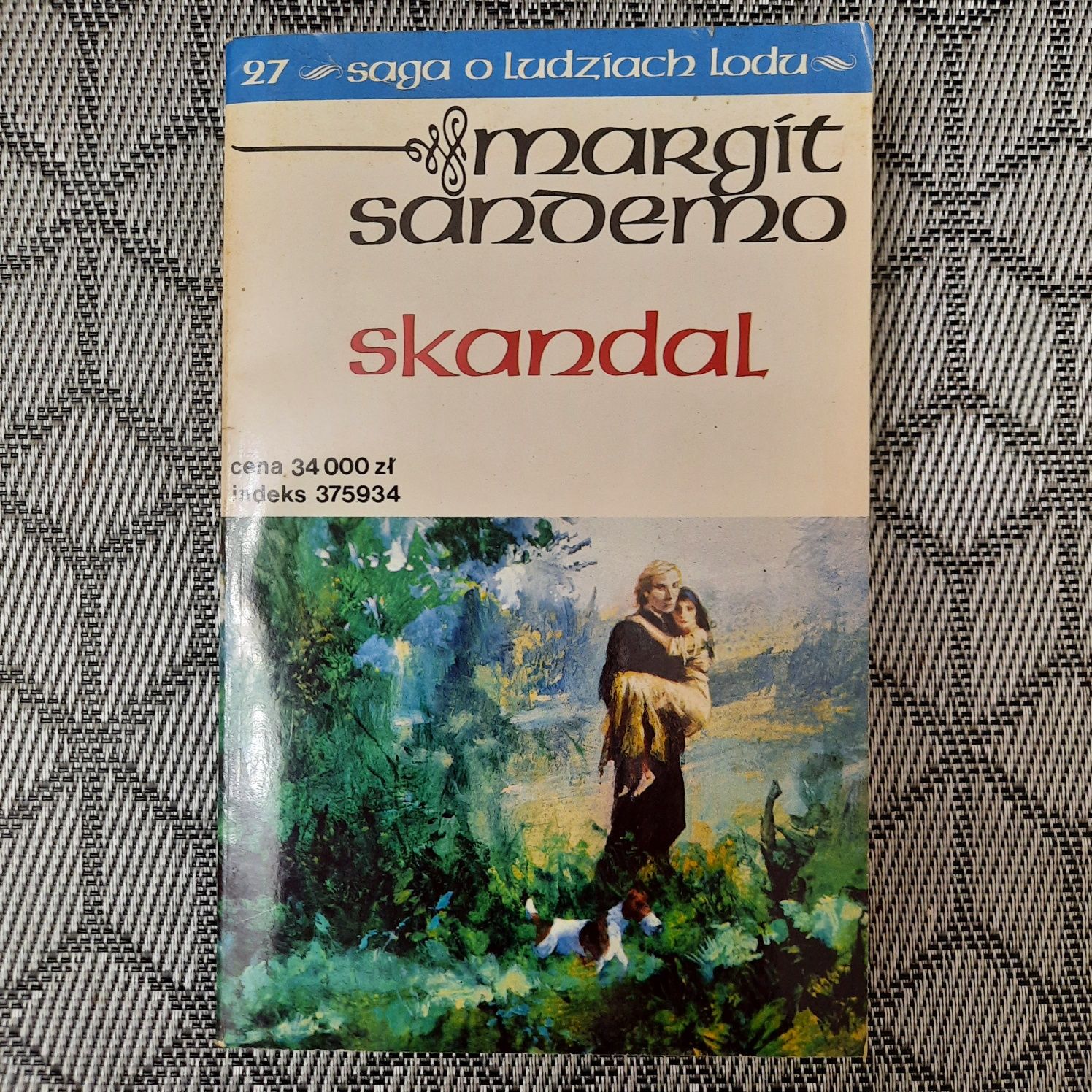 Skandal - Margit Sandemo