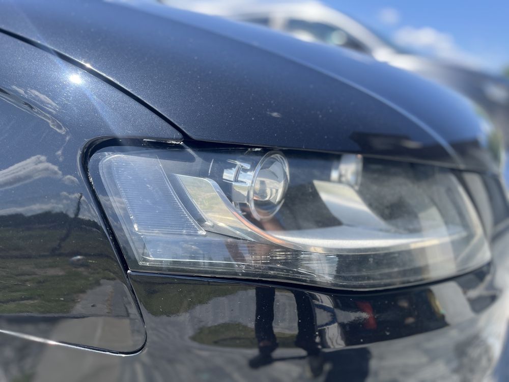 Audi a4 b8 Lampy  bi xenon