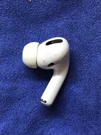 Продам правий навушник Apple AirPods Pro (1 покоління)