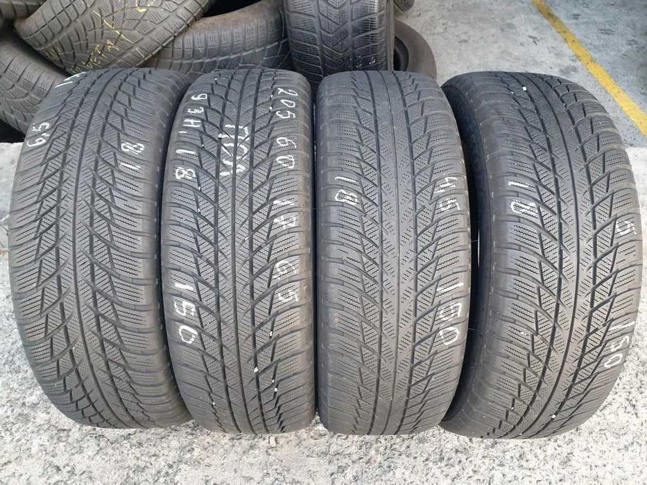 205/60 R17 93H Bridgestone BlizzakLM001 зима 4штуки шини бу