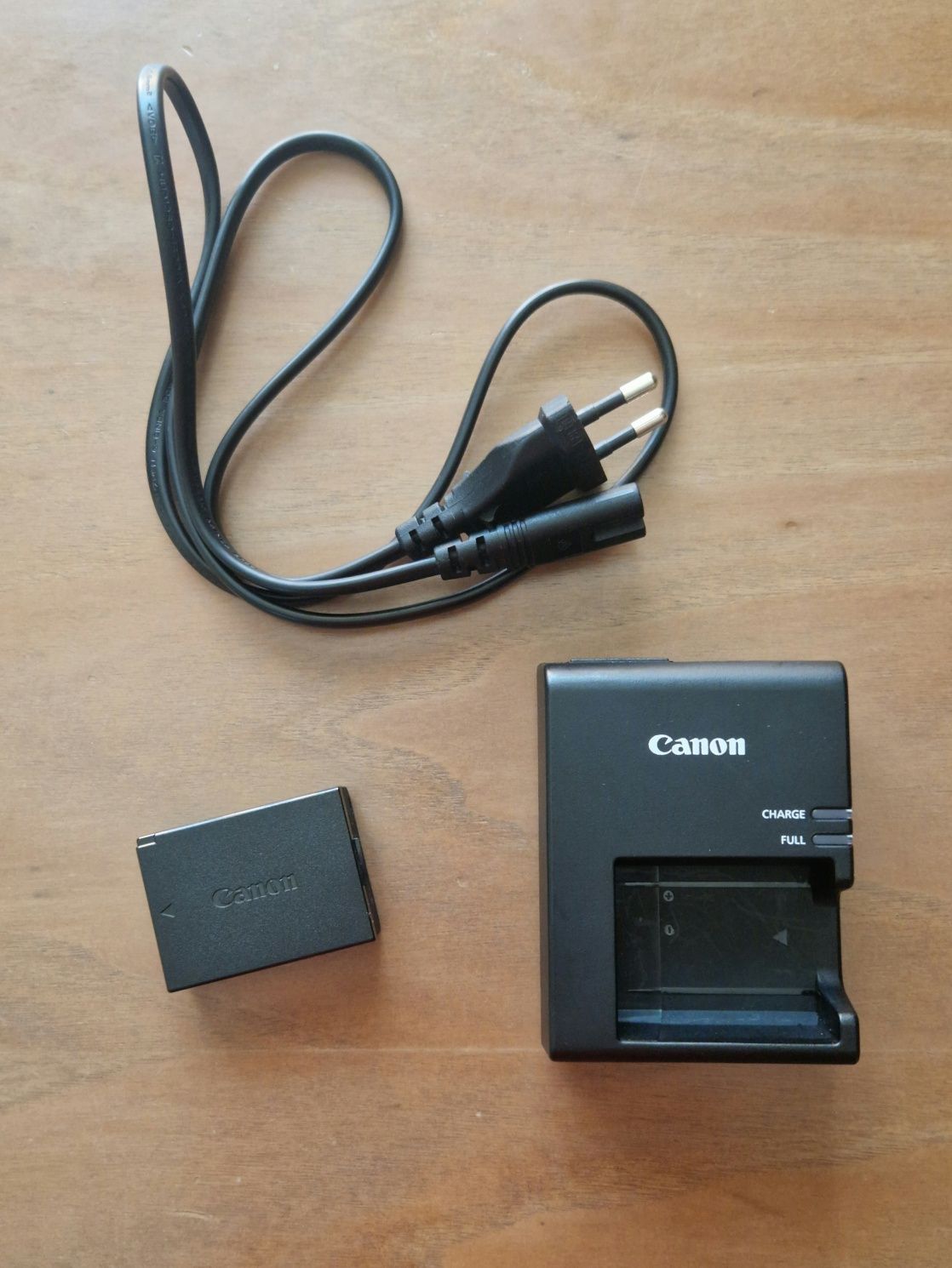 Kit Canon EOS 2000d