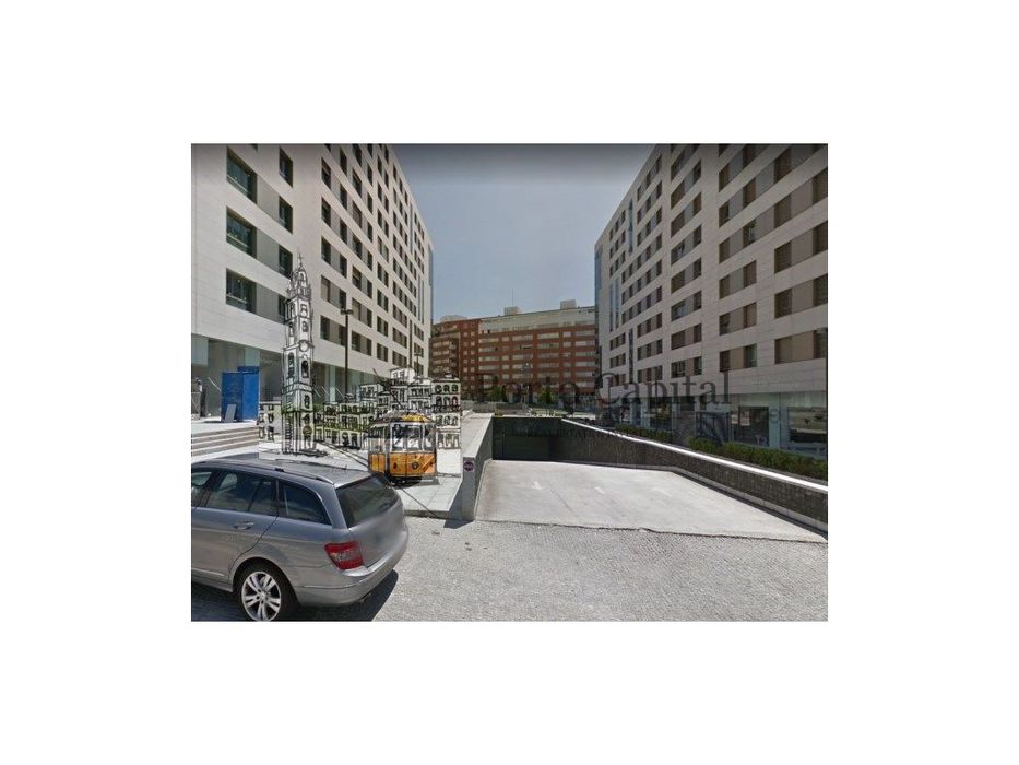 Arrenda-Se Excelente Lugar De Garagem No Edificio Boss