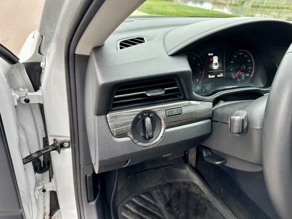 Volkswagen passat 2021