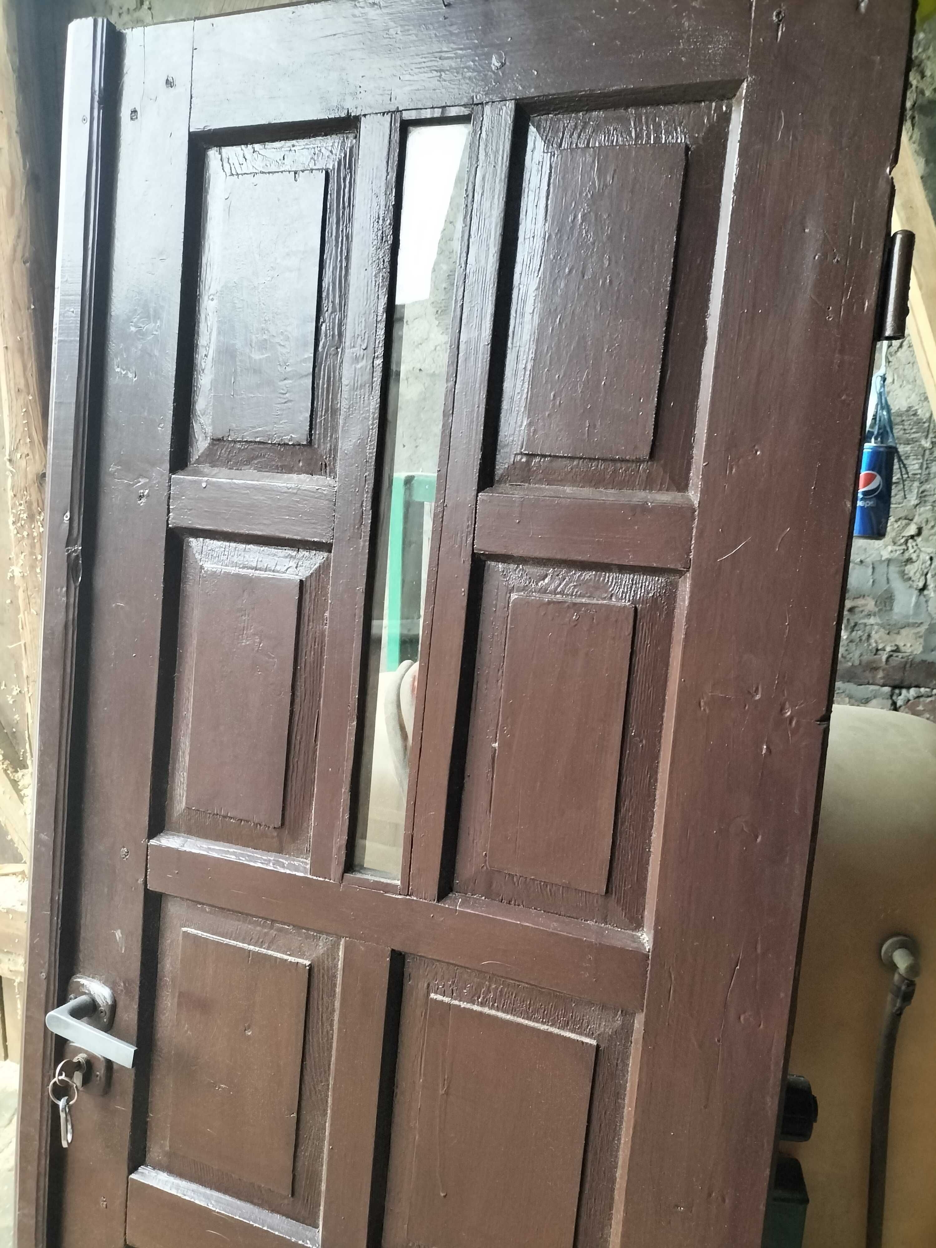 Drewniane drzwi pokojowe