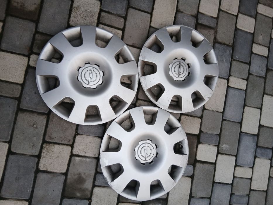 Ковпаки Опель  Астра Вектра R 15 оригінал.