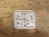 Budzik analogowy, zegar lampa nocna alarm