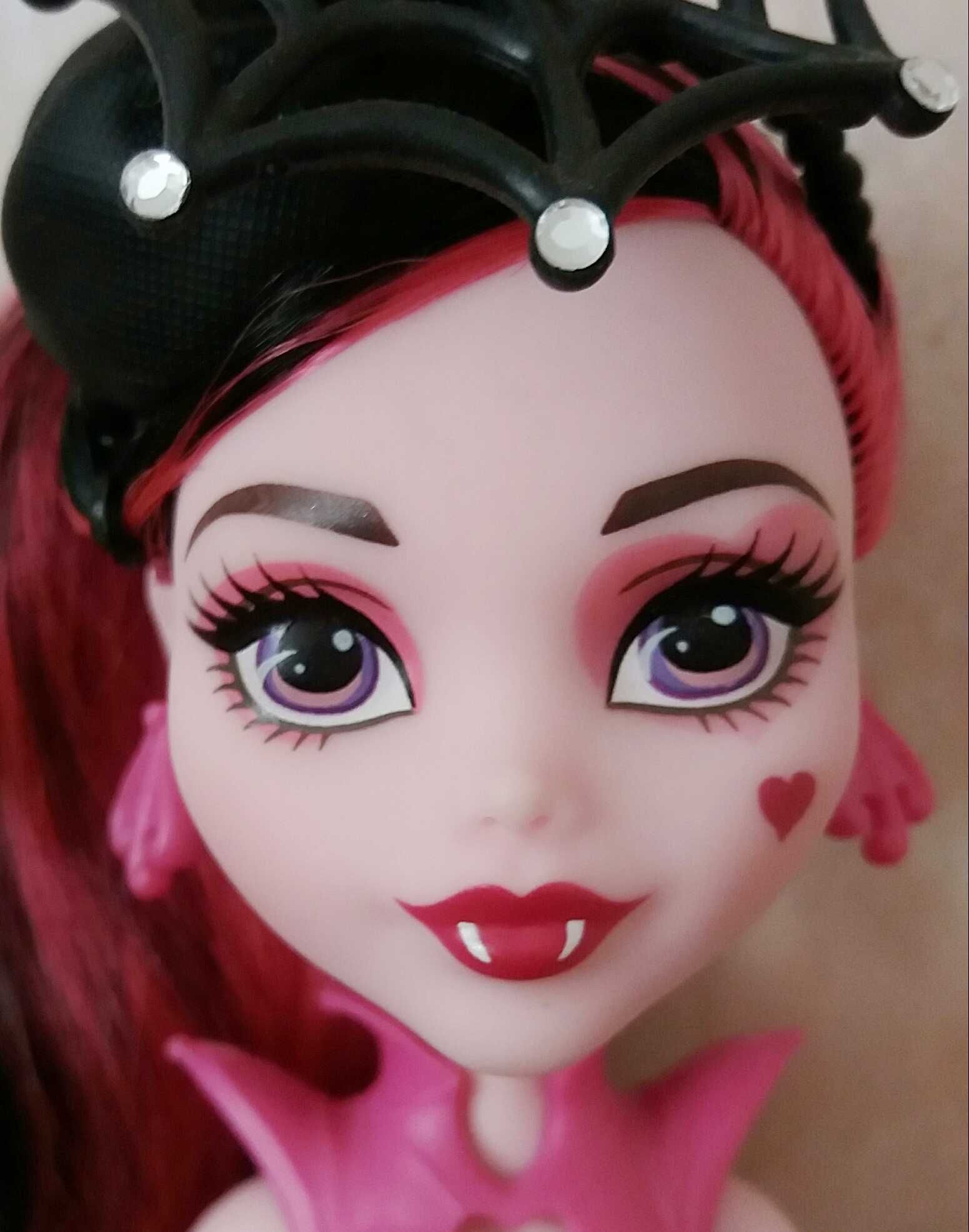 Кукла лялька Draculaura Monster High Дракулаура Монстер Хай шарнирная