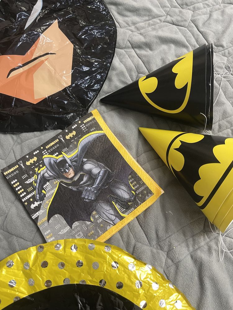 Шары фольгированные, колпаки,  шар цифра желтая, фотозона декор Бетмен