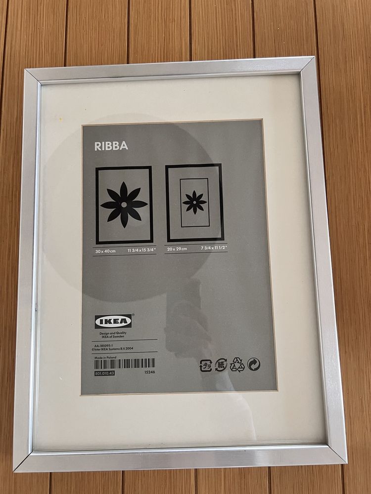 Moldura RIBBA Prateada 40x50cm