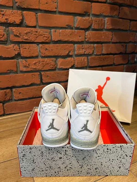 "Buty Trampki" Jordan_4_Retro_White_Oreo R.42