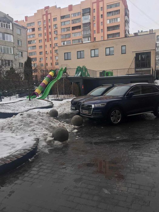 Простора 2км квартира в центрі міста (р-н Електроніка) ЖК "Гармонія"