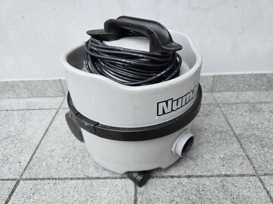 Odkurzacz Numatic komplet