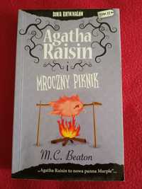 Agatha Raisin i mroczny piknik Beaton tom 22