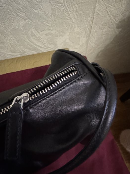 Шкіряна чорна сумка багет juna