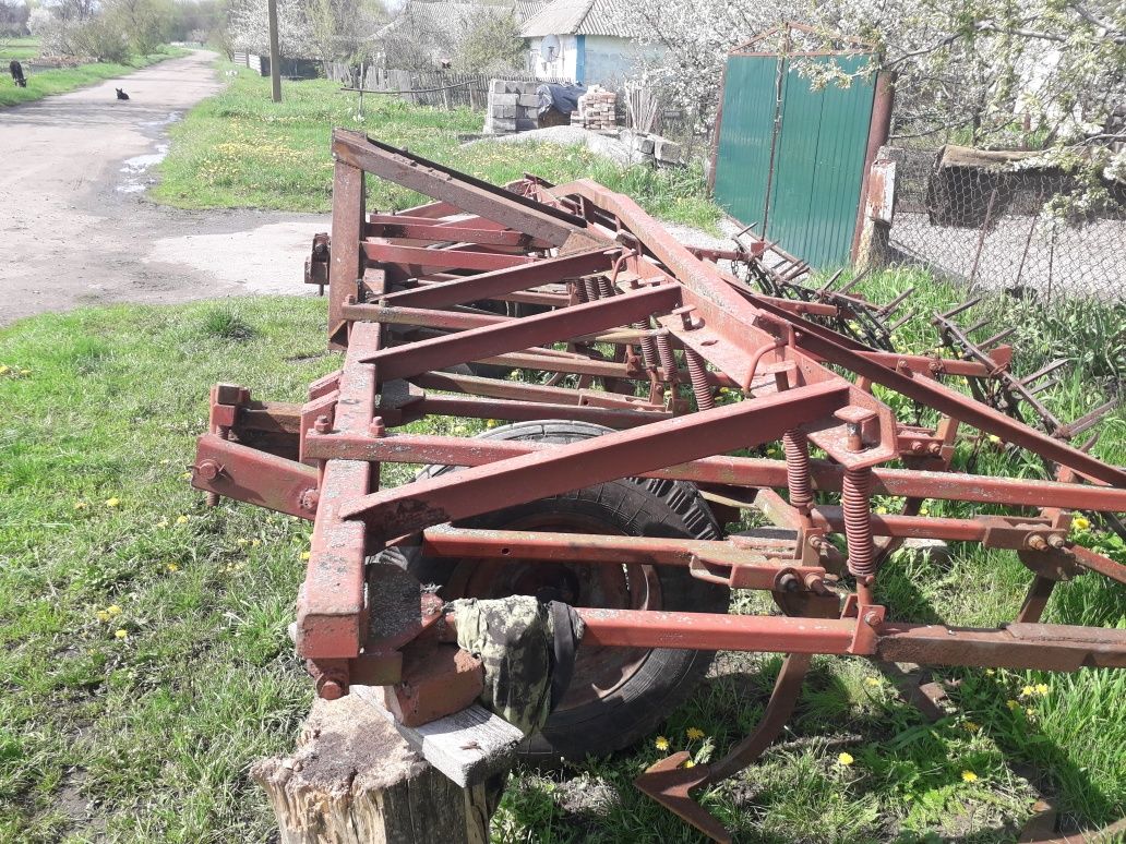 Продам культиватор