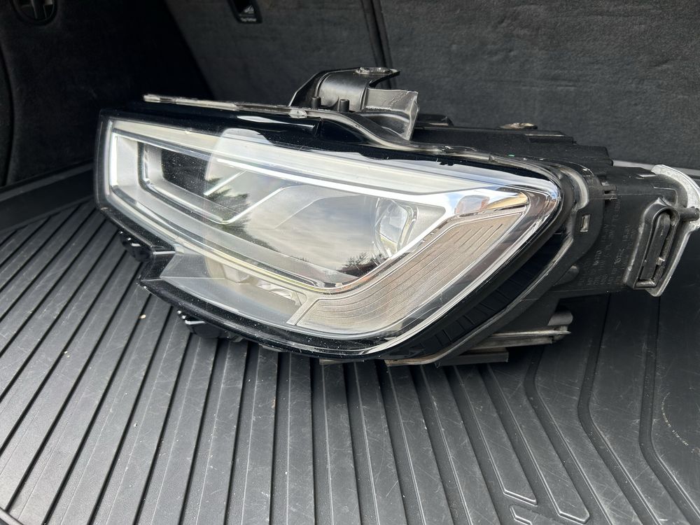 Lampa Lewa Audi A3 8V Ful Led