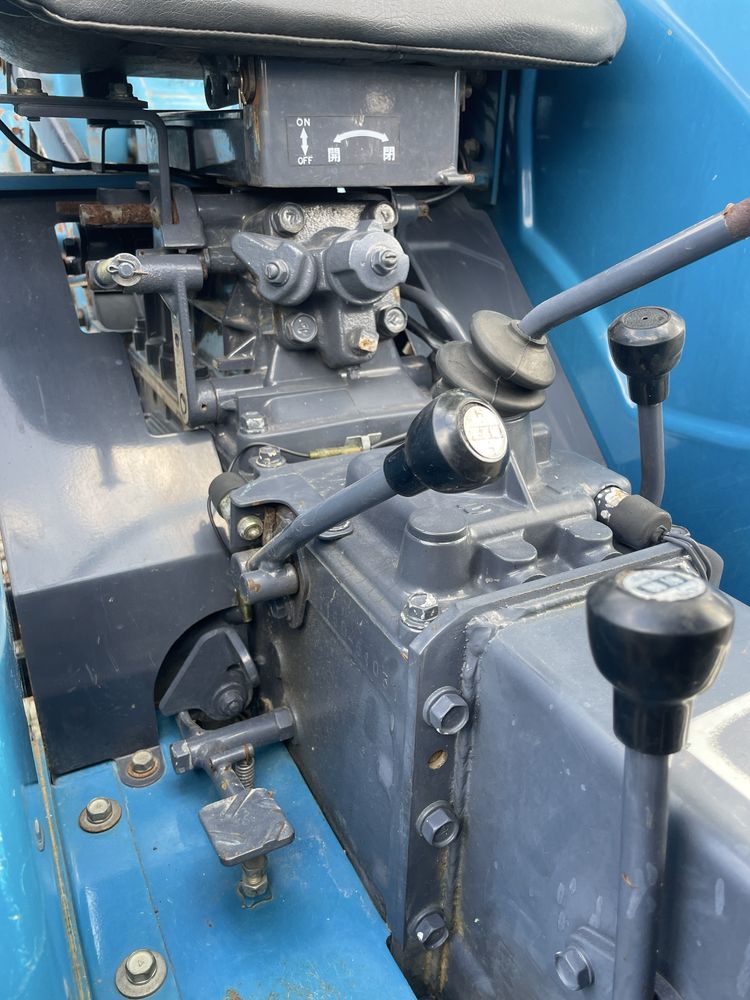 Японський мінітрактор Mitsubishi MT1601d 4х4 Фреза Трактор Міцубісі 16