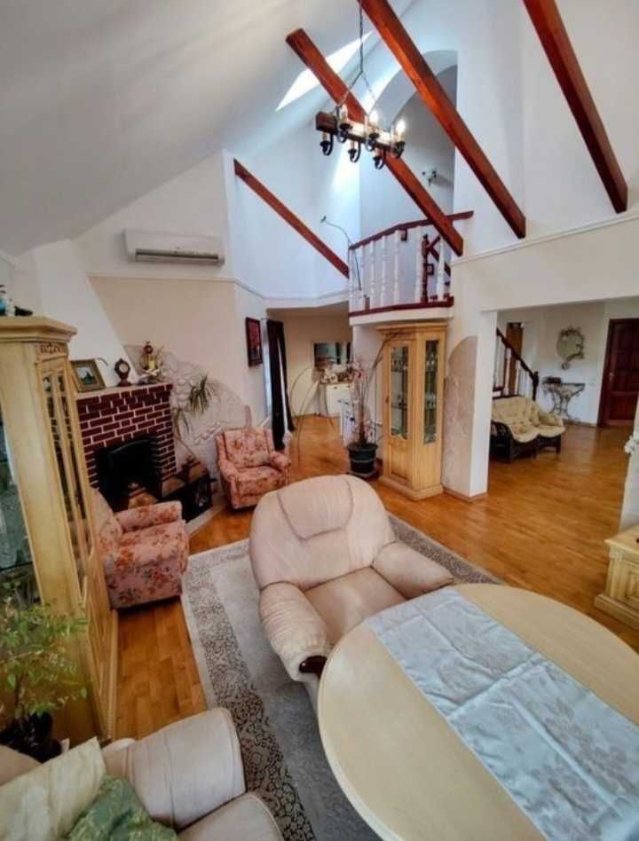 Без комісії, будинок 250м², 15 соток, 6 кімнат, басейн, теплиця, сад