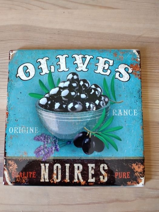 Dekoracja ceramiczna  .