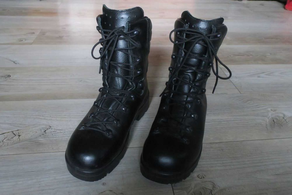 Zimowe buty Demar r 42 Wojskowe Skórzane Polskie 933/MON