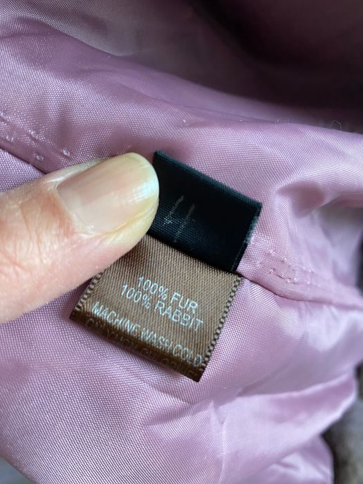 Casaco pelo rosa e castanho