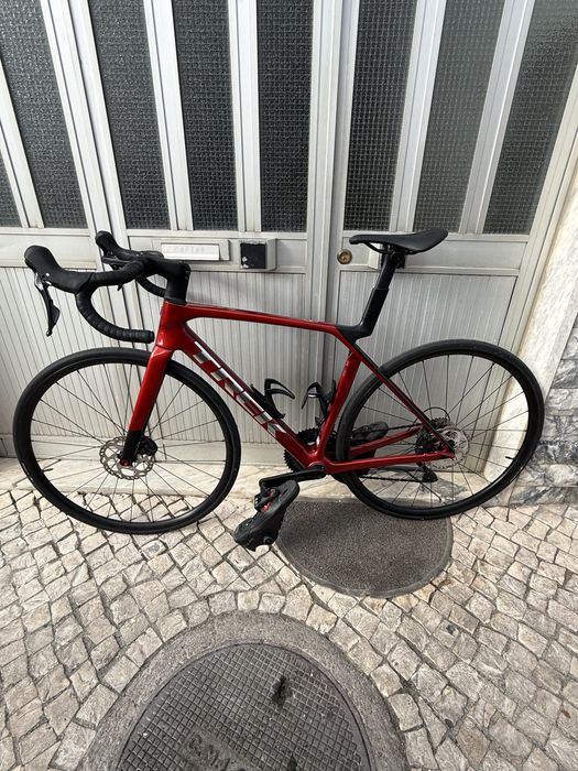 Trek Madone SL 5 Gen 8 (modelo 2025)