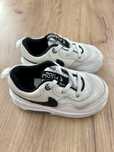 Детские кроссовки Nike airmax. Стелька 14 см.