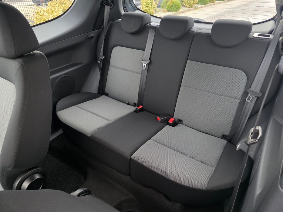 Mitsubishi Colt 1.3 benzyna Automat Alu Felgi Halogeny Super Stan