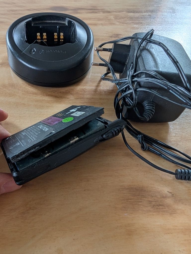 Radiotelefon Puxing PX-777 + zasilanie na 6xAAA