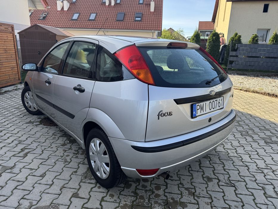 Ford focus 1.6 16v niski przebieg ,bez  korozji.po oplatach.2003r