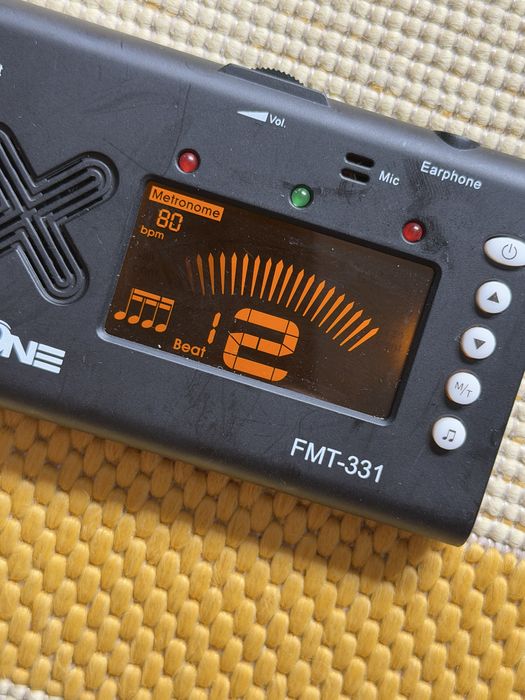 Tuner chromatyczny z metronomem Fzone FMT-331