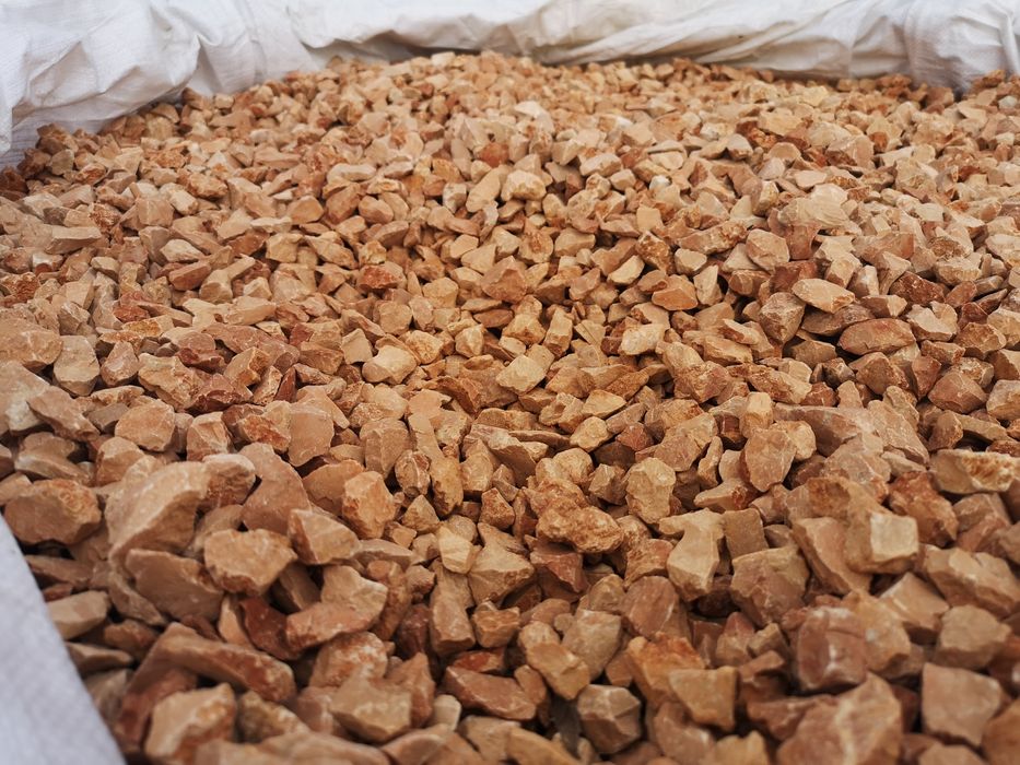 Kruszywo ozdobne granitowe dalmatyńczyk kamienie Ogrodowe