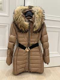 Пуховик Moncler