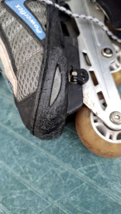 РОЛИКИ  РОЗМІР 34-37  чоловічі