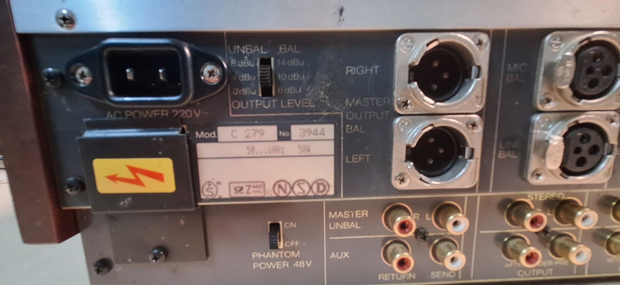 studer revox c279 mesa de mistura