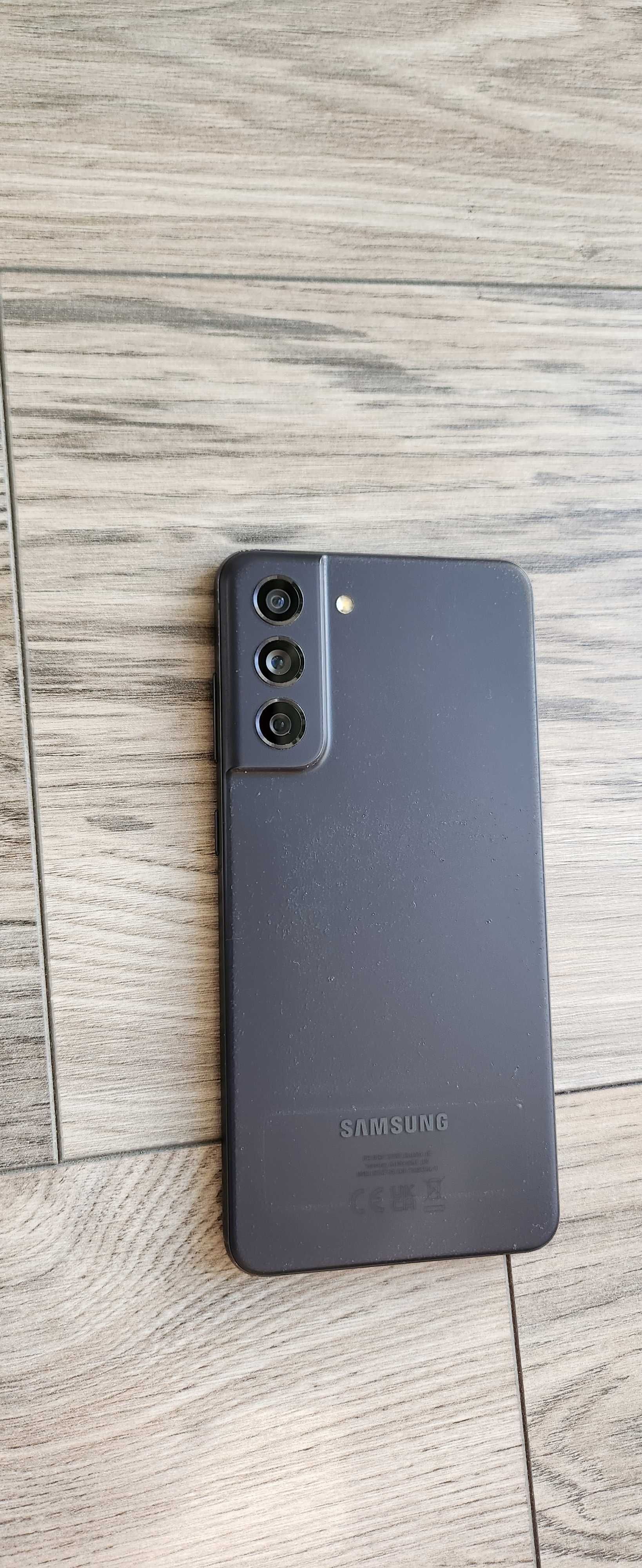 Samsung  s21  fe  5g