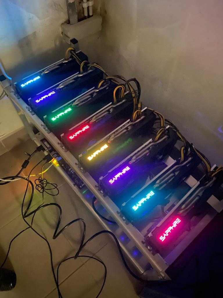 8 kart Sapphire Nitro+ RX580 8GB DDR5