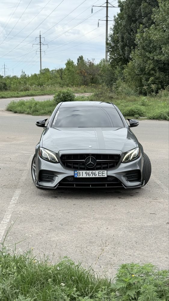 Mercedes W213  E400 3.0 AMG line