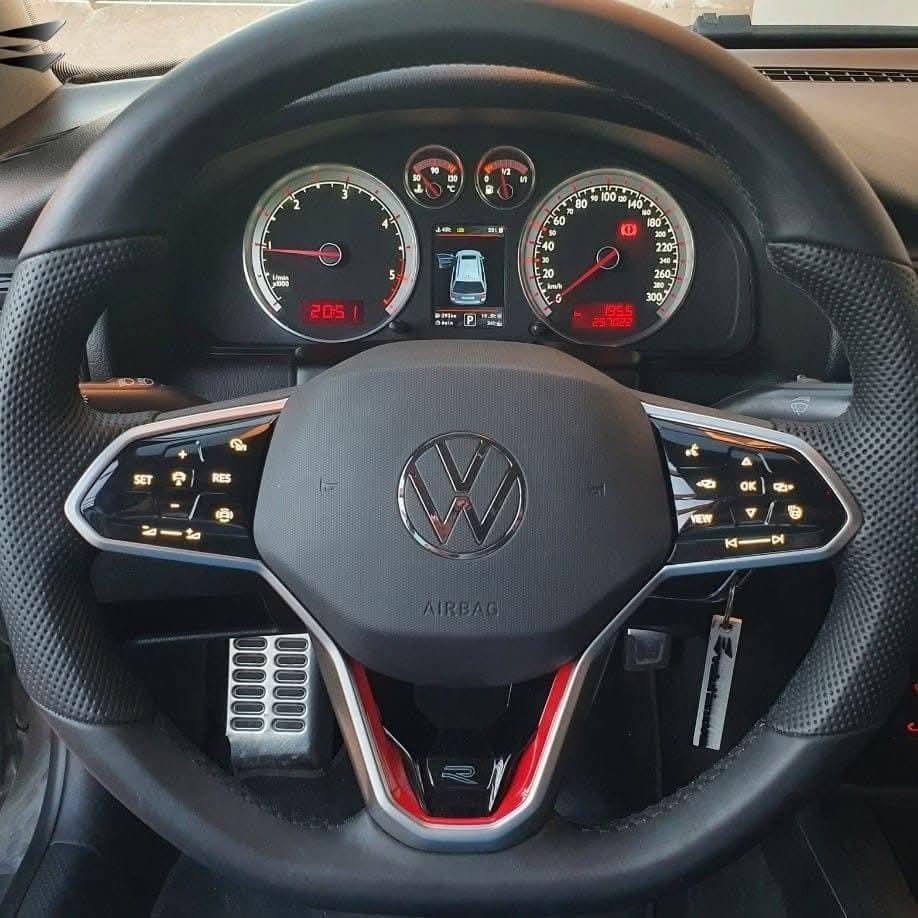 Vendo volante golf 8